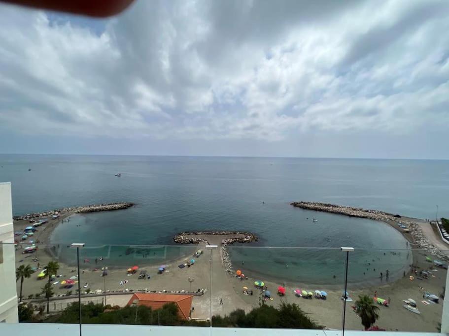 Benalmadena Costa Malaga Apartamento Muy Acogedor Con Vistas Al Mar Terraza Gigante Para Verano E Invierno Parking Экстерьер фото