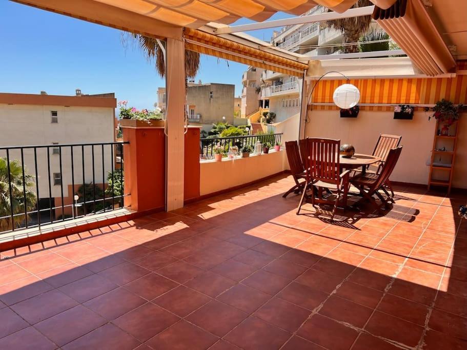 Benalmadena Costa Malaga Apartamento Muy Acogedor Con Vistas Al Mar Terraza Gigante Para Verano E Invierno Parking Экстерьер фото