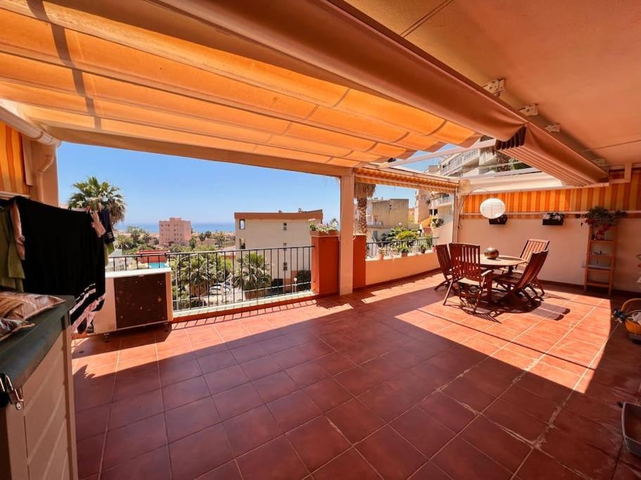 Benalmadena Costa Malaga Apartamento Muy Acogedor Con Vistas Al Mar Terraza Gigante Para Verano E Invierno Parking Экстерьер фото