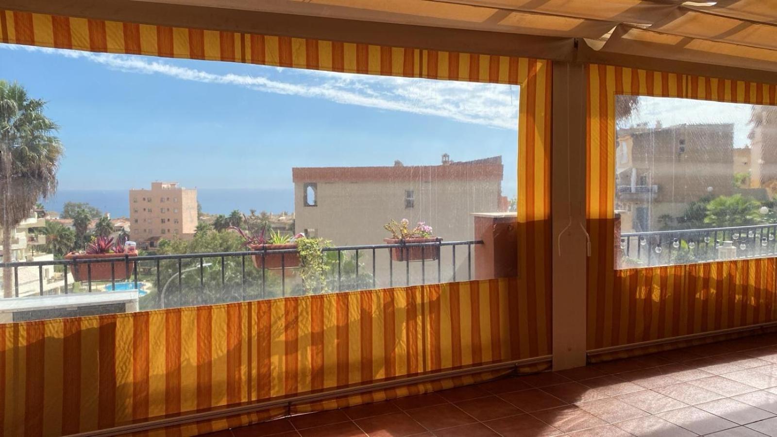 Benalmadena Costa Malaga Apartamento Muy Acogedor Con Vistas Al Mar Terraza Gigante Para Verano E Invierno Parking Экстерьер фото